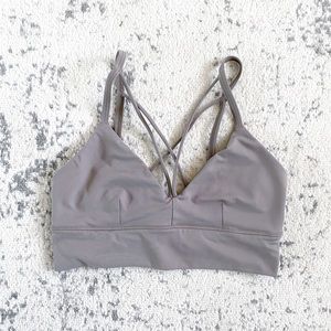 Alo Deluxe Strappy Bra (discontinued) Gravel